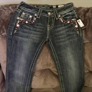 NWOT - Miss me size 24 capris💋